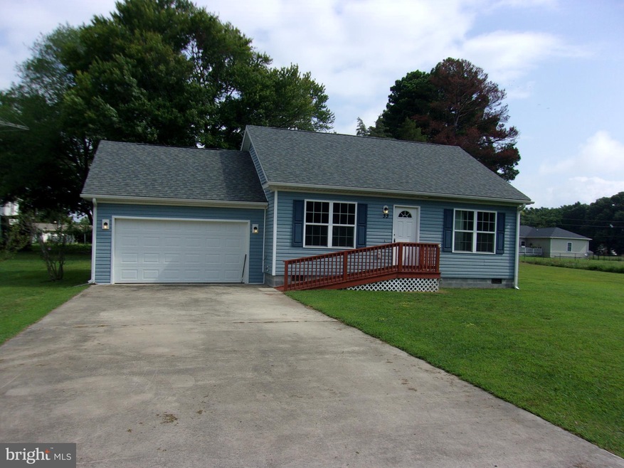 33 Johnson Rd, Colonial Beach, VA 22443 - photo 1