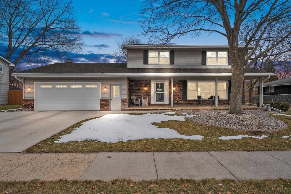 1730 N Birchwood Ave, Appleton, WI 54914 - photo 1