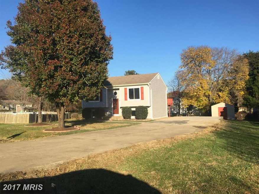 11805 Birchwood Ct, Locust Grove, VA 22508 - photo 1