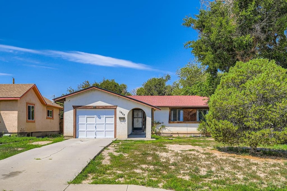 1927 Euclid Ave, Pueblo, CO 81004 - photo 1