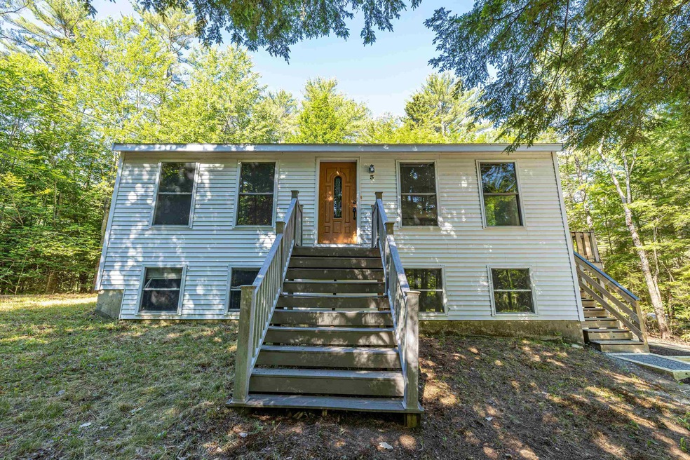 3 N Shore Dr, Center Barnstead, NH 03225 - photo 1