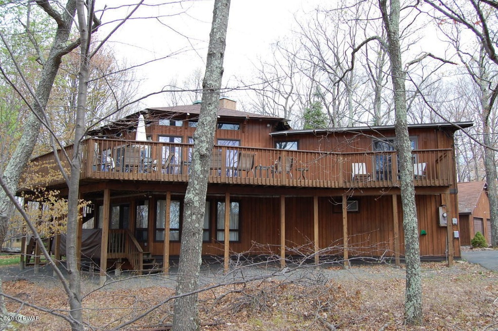 804 Remuda Ct, Hawley, PA 18428 - photo 1