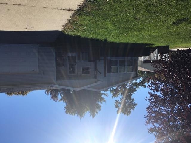 1004 W Nishna Rd, Shenandoah, IA 51601 - photo 1