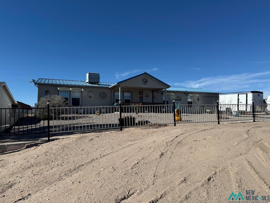 713 San Andres Dr, Elephant Butte, NM 87935 - photo 1