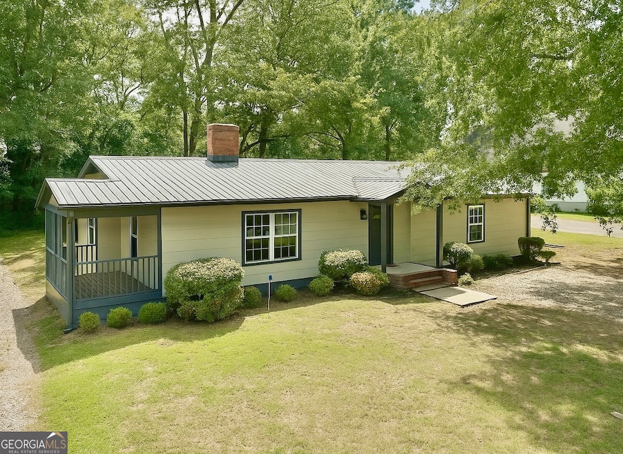 127 Holly St NE, Social Circle, GA 30025 - photo 1