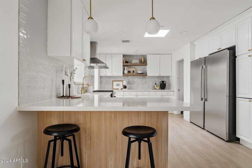 928 S Lesueur, Mesa, AZ 85204 - photo 1