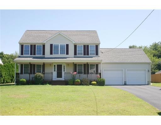 8 Deer Run Ln, Attleboro, MA 02703 - photo 1