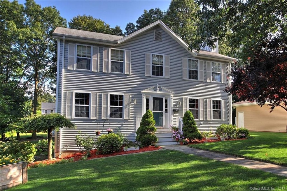 175 Bittersweet Ln, Stratford, CT 06614 - photo 1