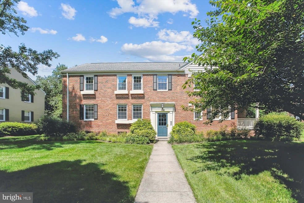 6506 Boulevard View unit A1, Alexandria, VA 22307 - photo 1