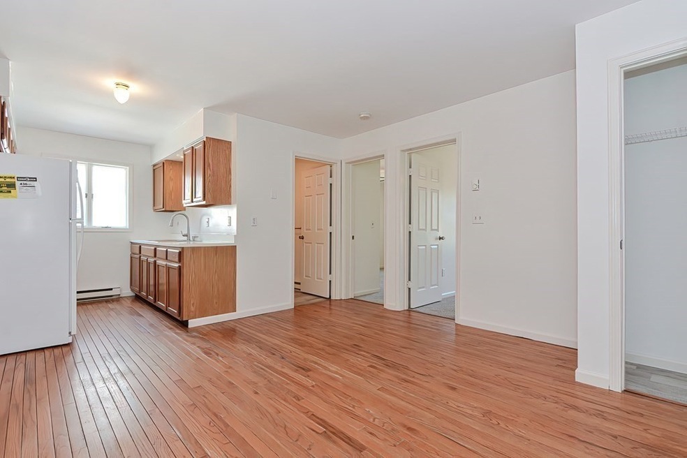 152 Southbridge Rd unit 1D, Warren, MA 01585 - photo 1