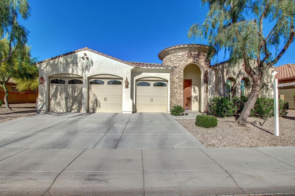 2502 E. Robb Lane