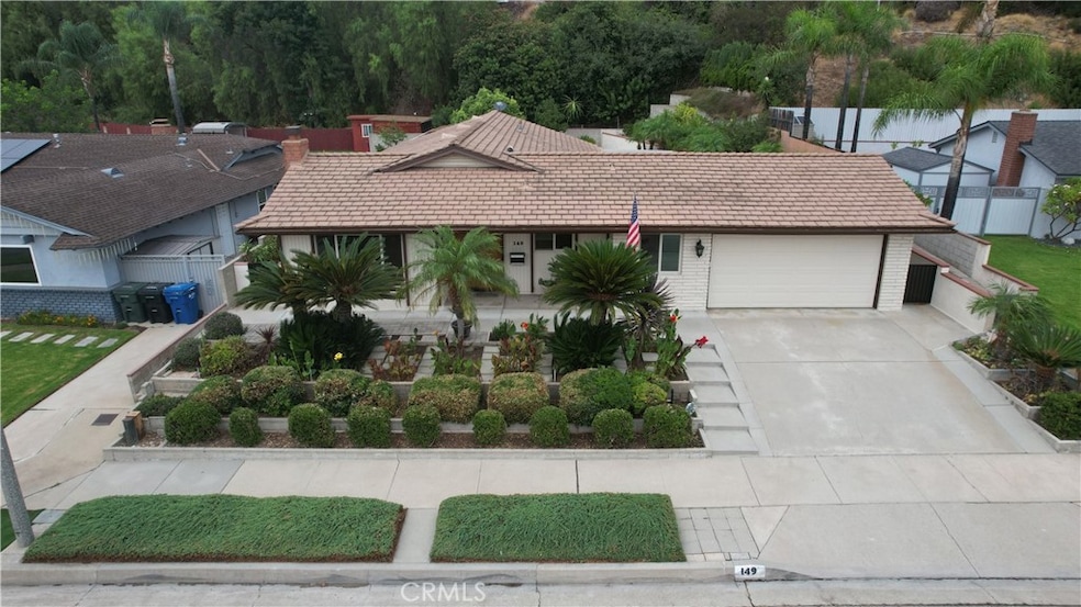 Under Contract $949,900