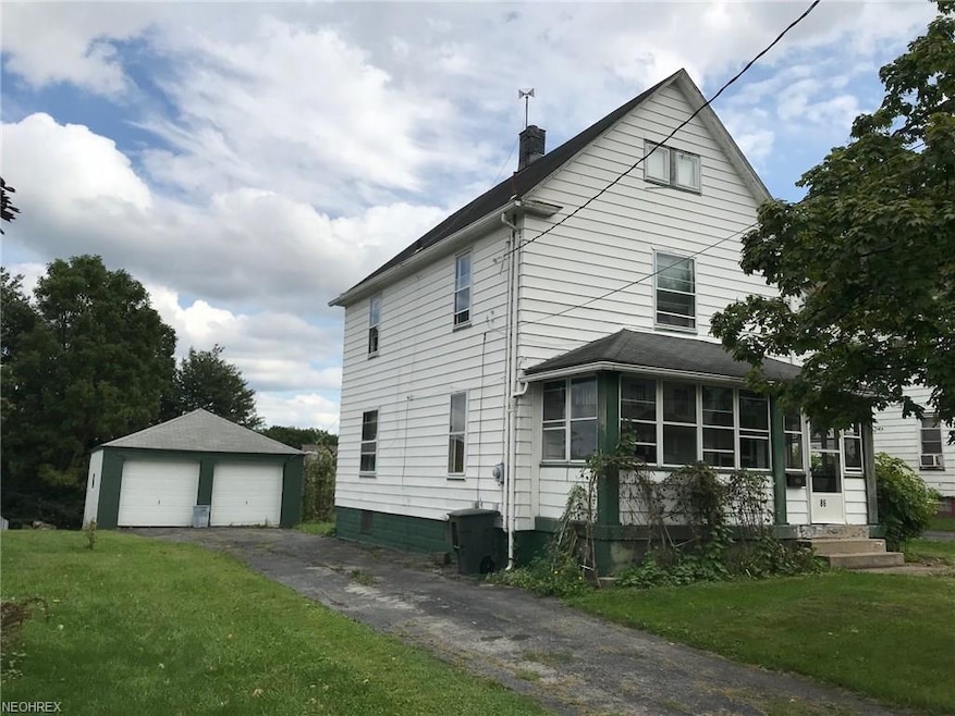 View looking southwest of 3 bedroom house with ful
