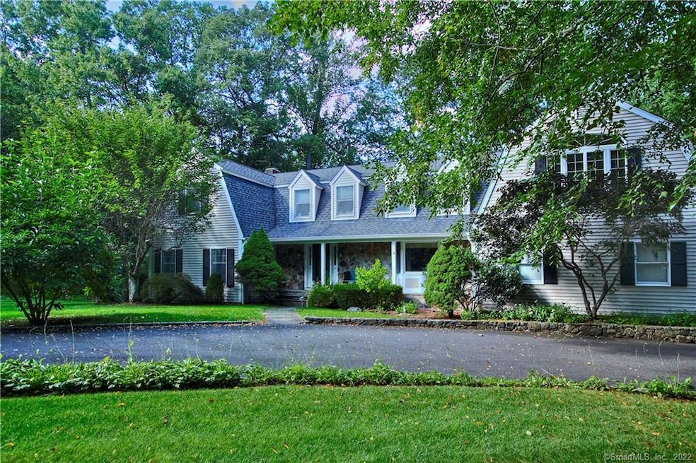 110 Sagamore Trail, New Canaan, CT 06840 - photo 1