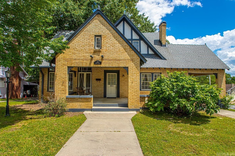 305 N East St, Benton, AR 72015 - photo 1