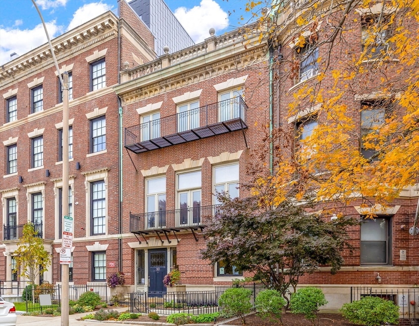 For Sale $849,000 • Co-Listing Agent