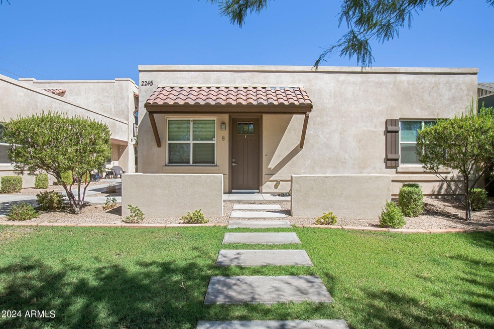2245 N Dayton St unit 8, Phoenix, AZ 85006 - photo 1