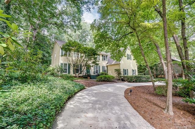 8 Oak Leaf Rd, Clover, SC 29710 - photo 1