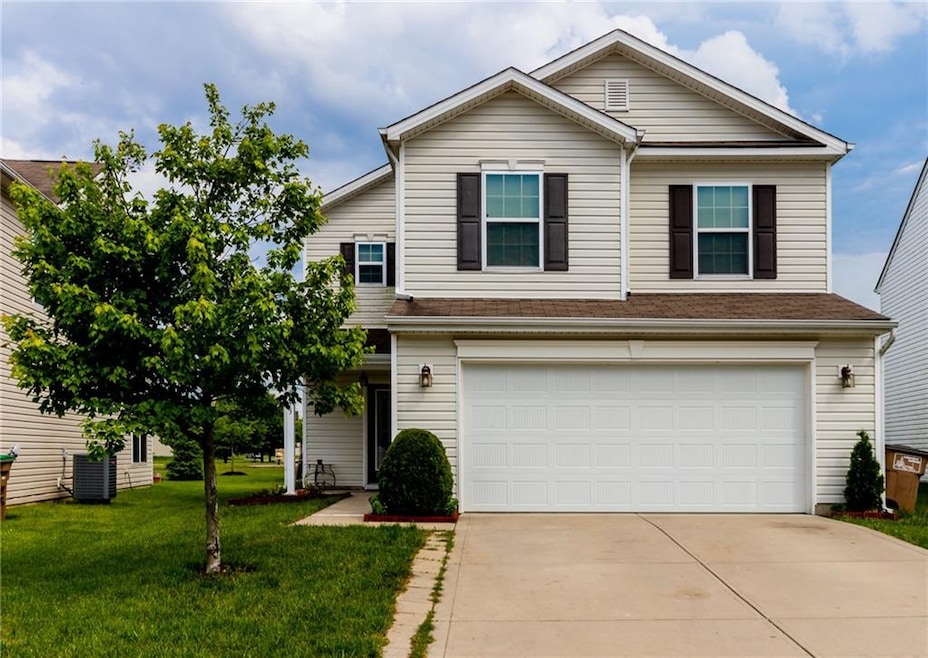 3473 Shadow Bend Dr, Columbus, IN 47201 - photo 1