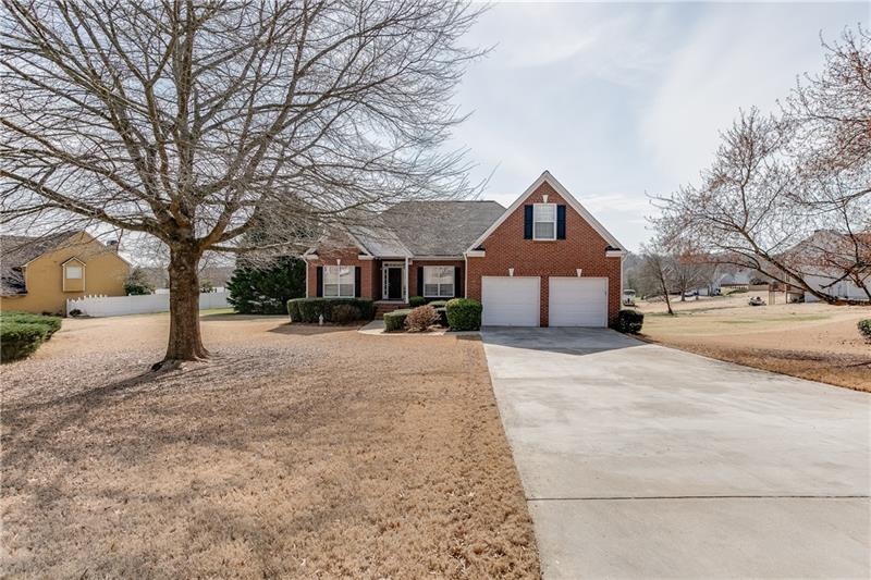 1014 Arbor Lake Dr, Hoschton, Barrow County, Ga 30