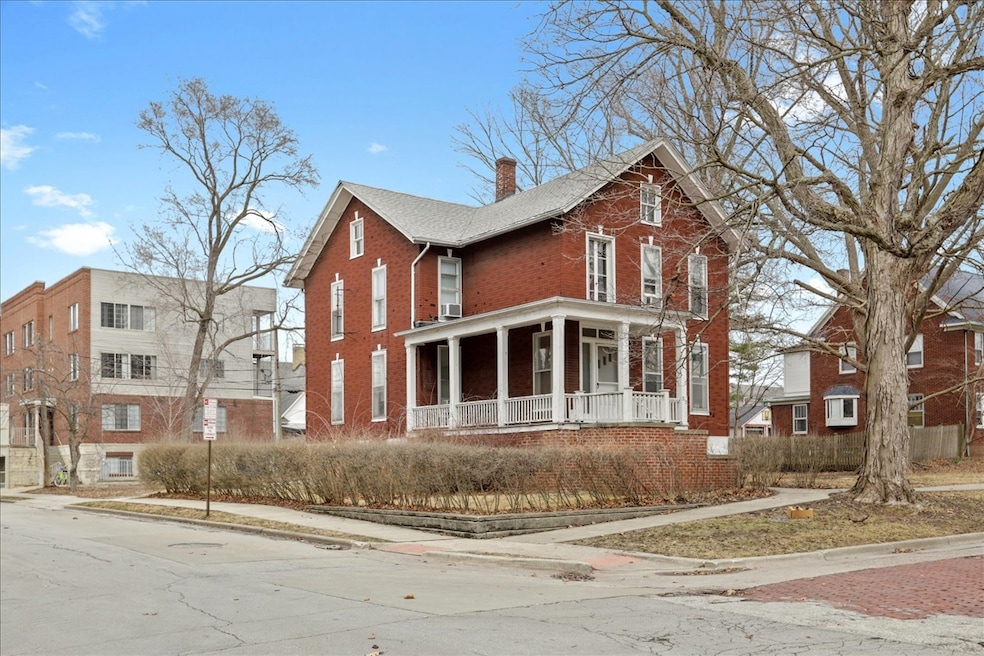 212 W High St, Urbana, IL 61801 - photo 1