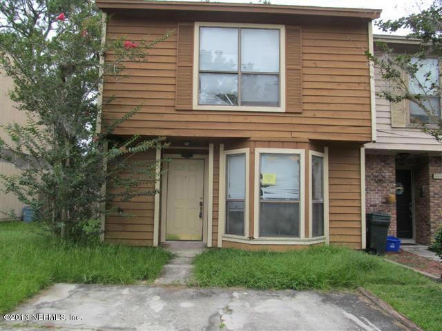 5667 Bennington Dr, Jacksonville, FL 32244 - photo 1