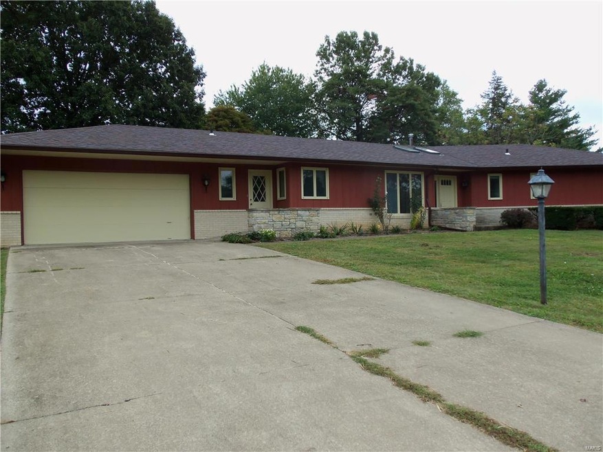 56 Santa Anita Dr, Maryville, IL 62062 - photo 1