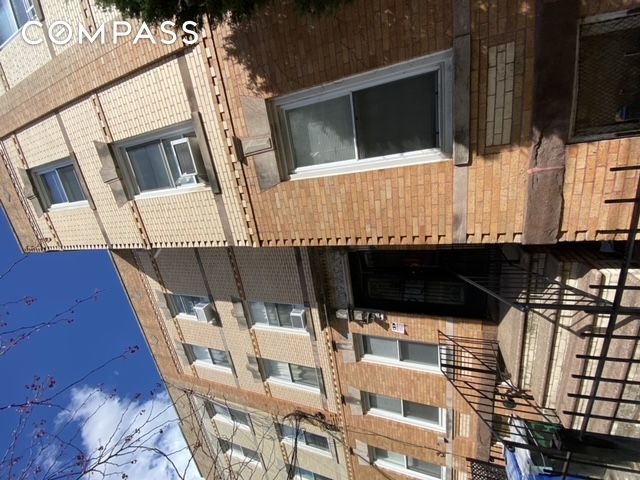 30-97 44th St unit 3-L, Astoria, NY 11103 - photo 1