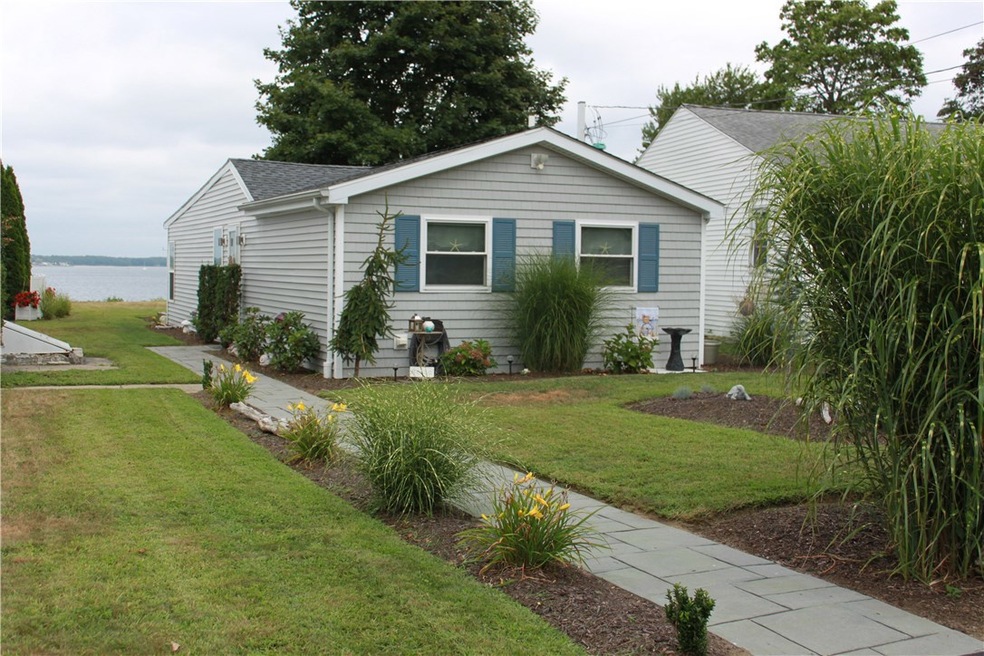 271 Namquid Dr, Warwick, RI 02888 - photo 1