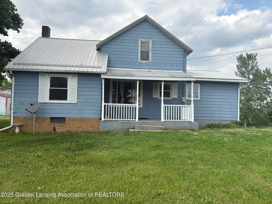 3400 W 5 Point Hwy, Charlotte, MI 48813 - photo 1