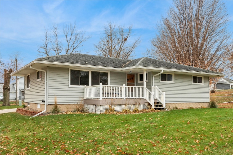 205 E Washington St, Norway, IA 52318 - photo 1