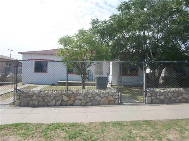 3426 Porter Ave, El Paso, TX 79930 - photo 1