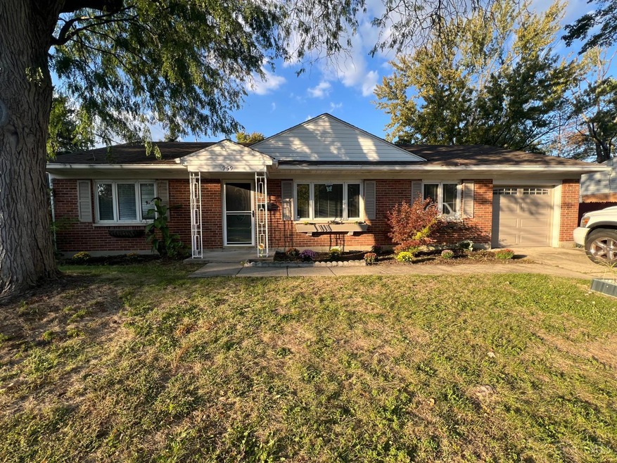 959 Kimberly Dr, Dayton, OH 45429 - photo 1