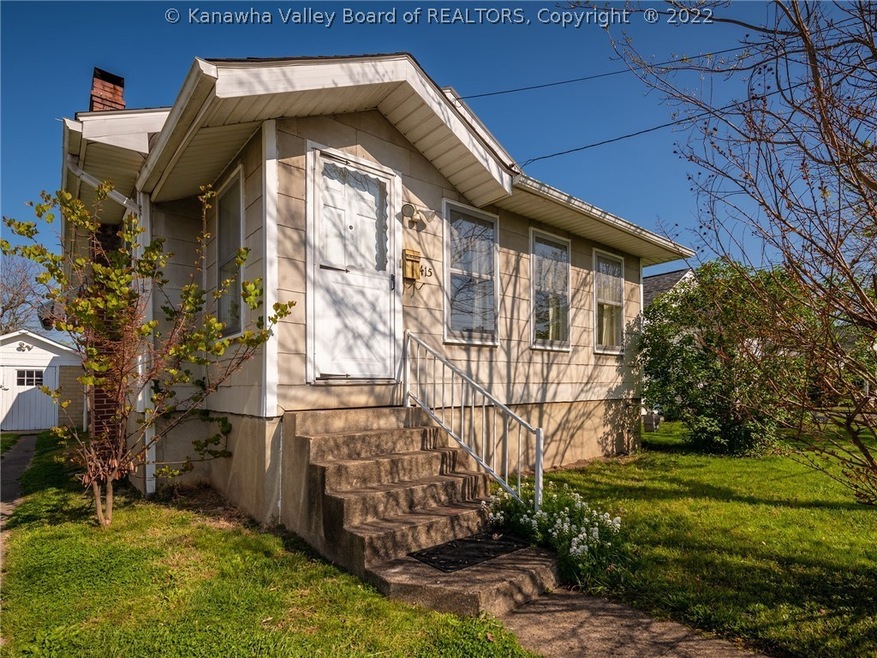 415 17th St, Dunbar, WV 25064 - photo 1