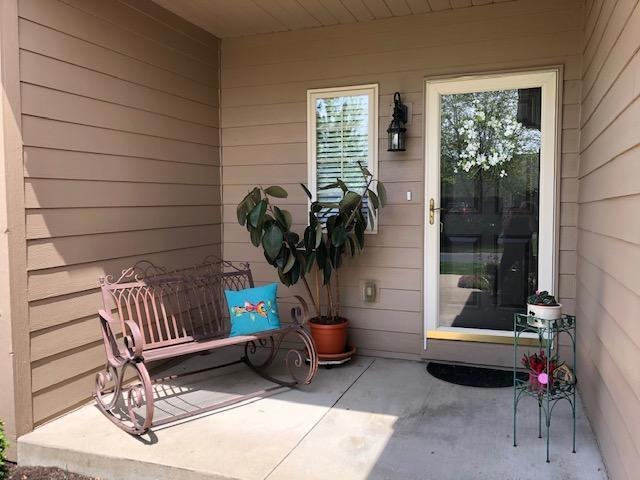 16 Claire Ct unit 16, Circleville, OH 43113 - photo 1