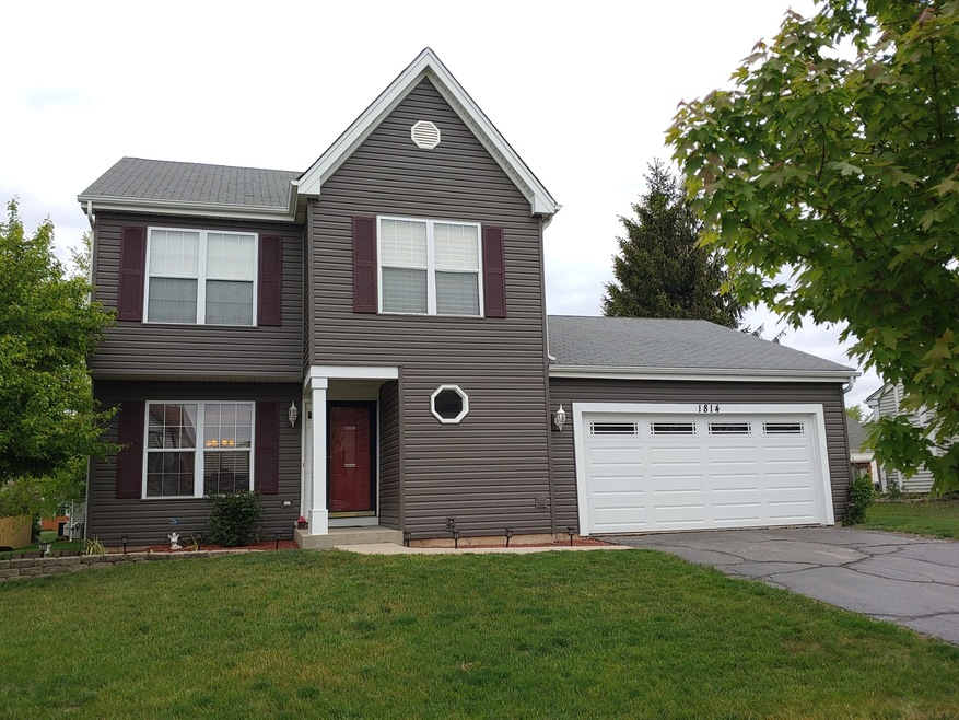 1814 Cambridge Dr, Carpentersville, IL 60110 - photo 1