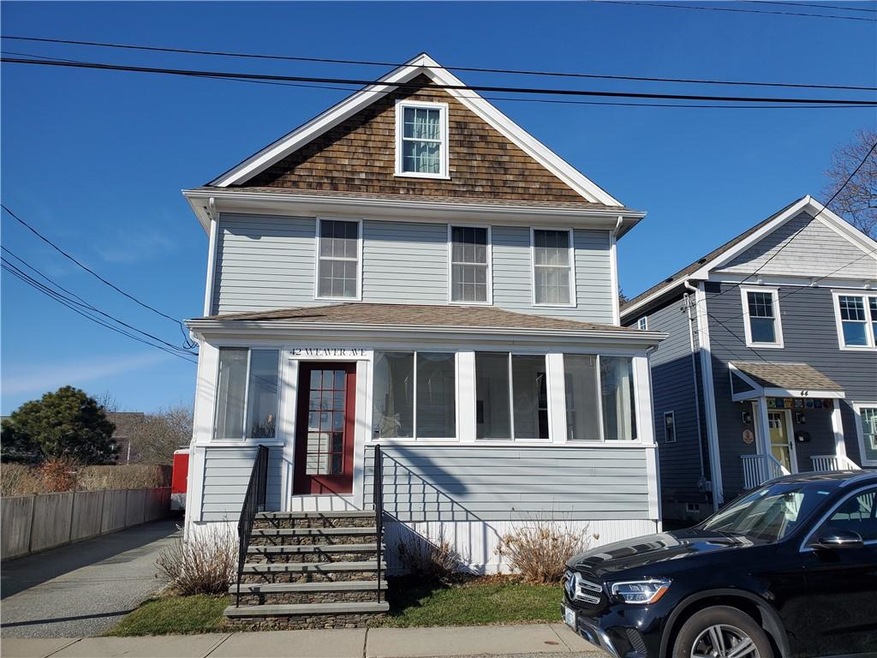 42 Weaver Ave, Newport, RI 02840 - photo 1