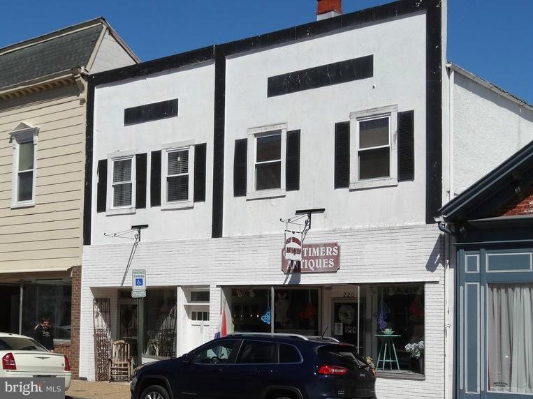 220 E Main St, Front Royal, VA 22630 - photo 1