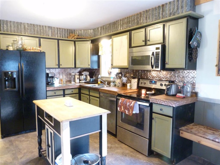 6 Birch Ln, Center Tuftonboro, NH 03816 - photo 1