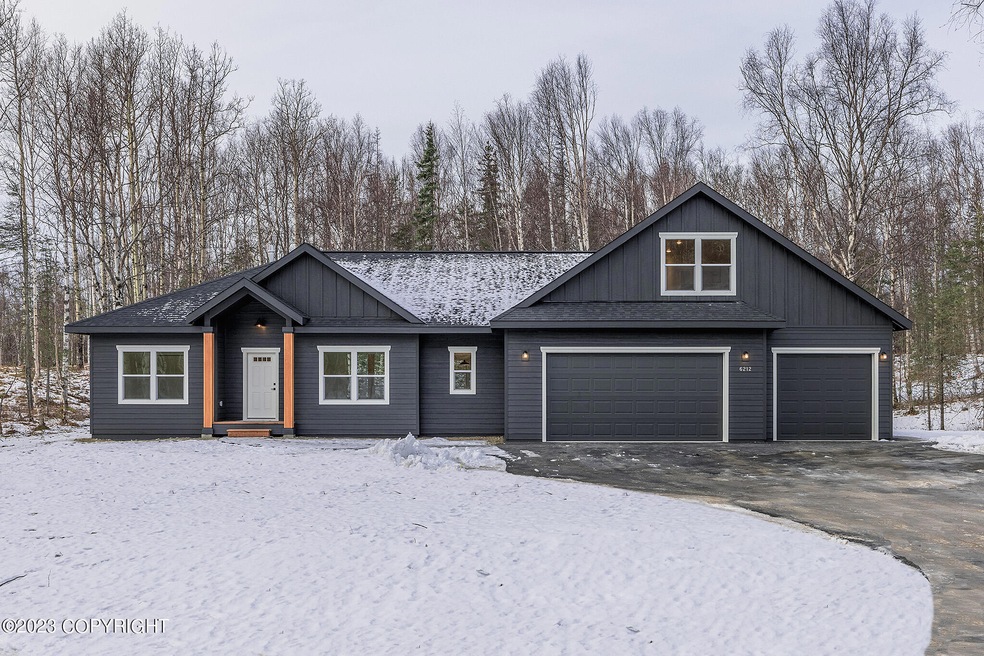 001 _ 2022.11.23 . 6212 N Wolf Ridge St