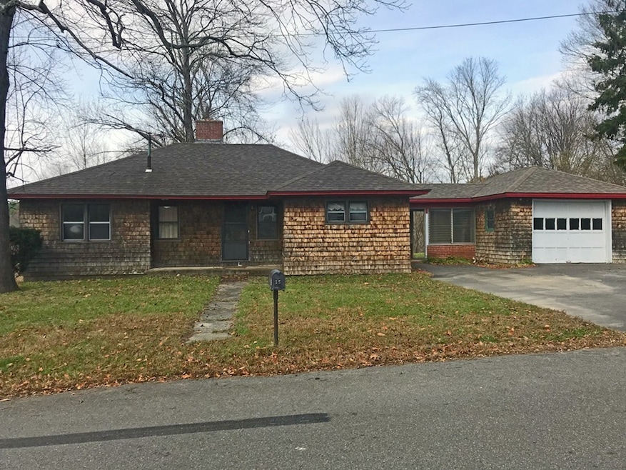 15 Dry Hill Rd, Montague, MA 01351 - photo 1