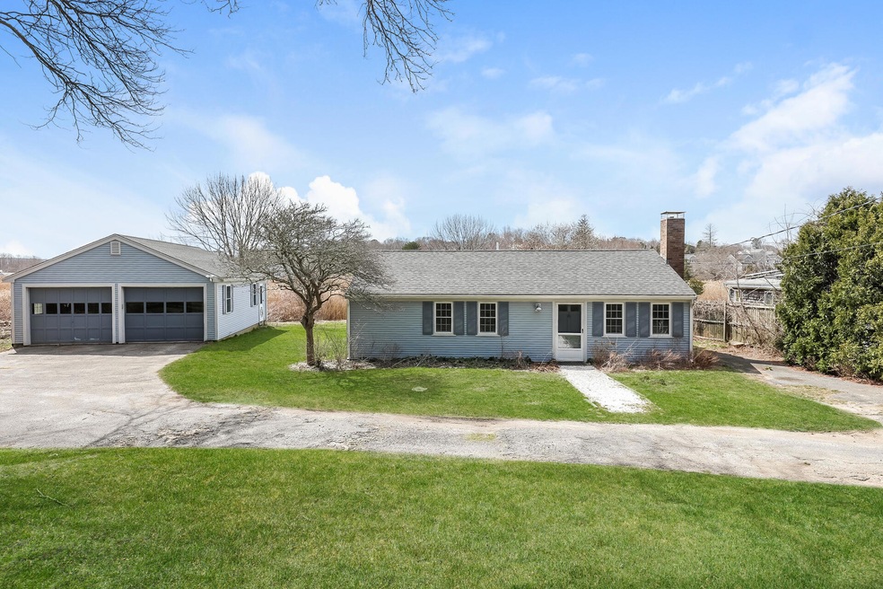 20 Dexter Ave, Sandwich, MA 02563 - photo 1