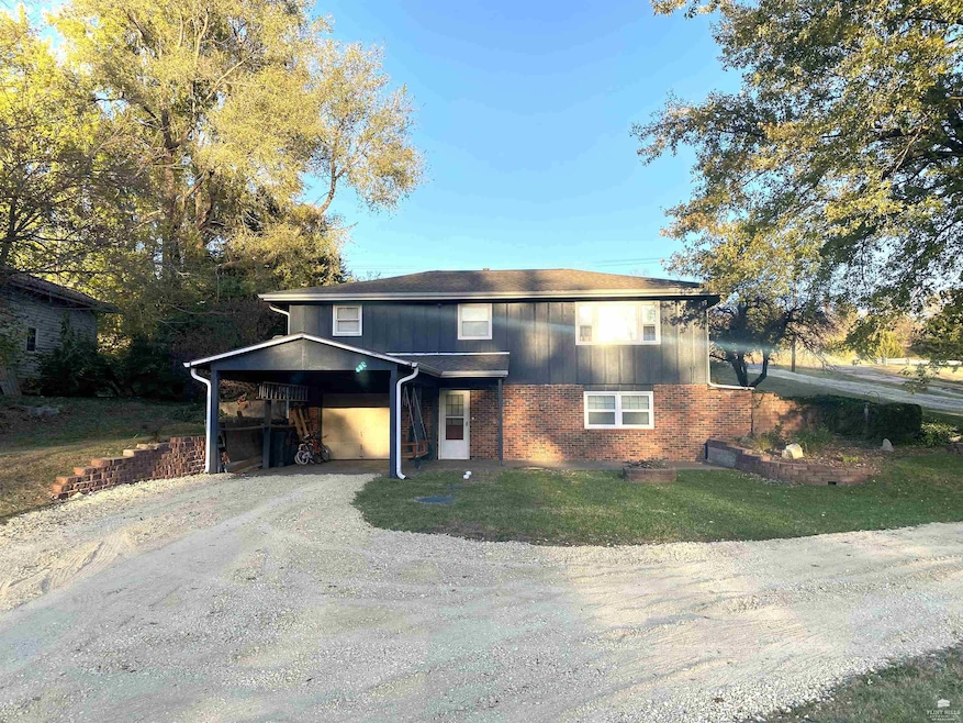 4600 Freeman Rd, Manhattan, KS 66503 - photo 1