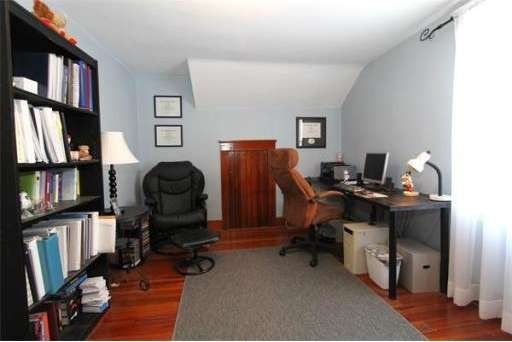 15 Palisades St, Worcester, MA 01604 - photo 1