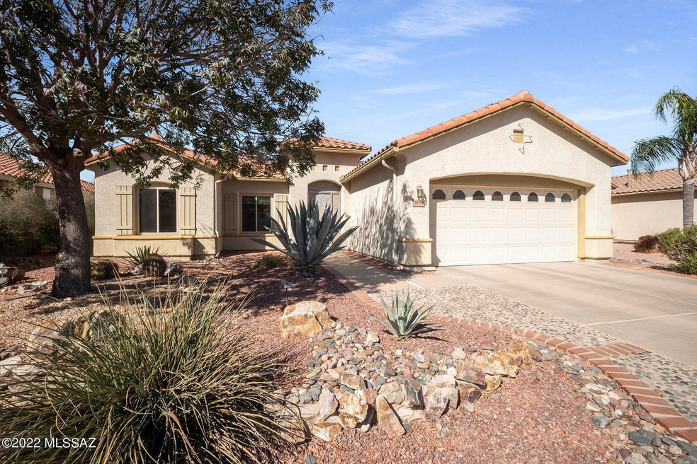 Front View of 7692 W Wildflower Crest Dr