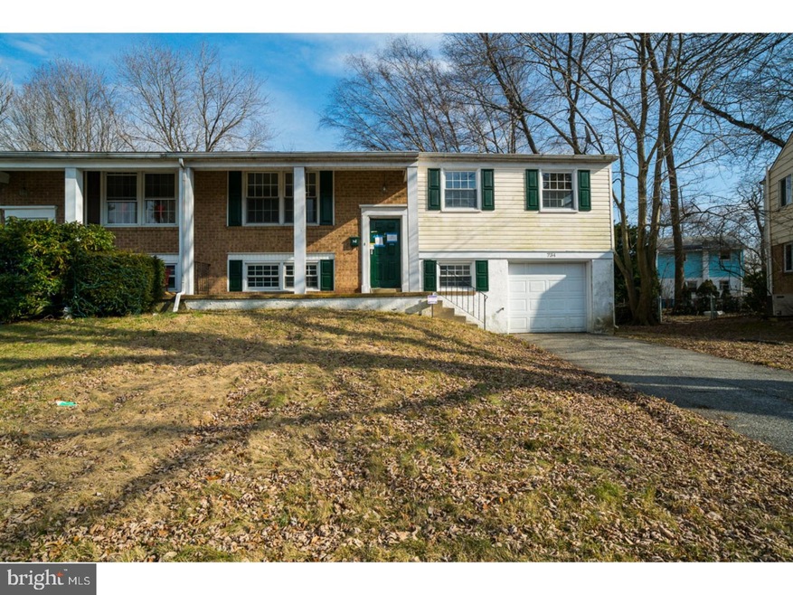 734 Elmtree Ln, Claymont, DE 19703 - photo 1