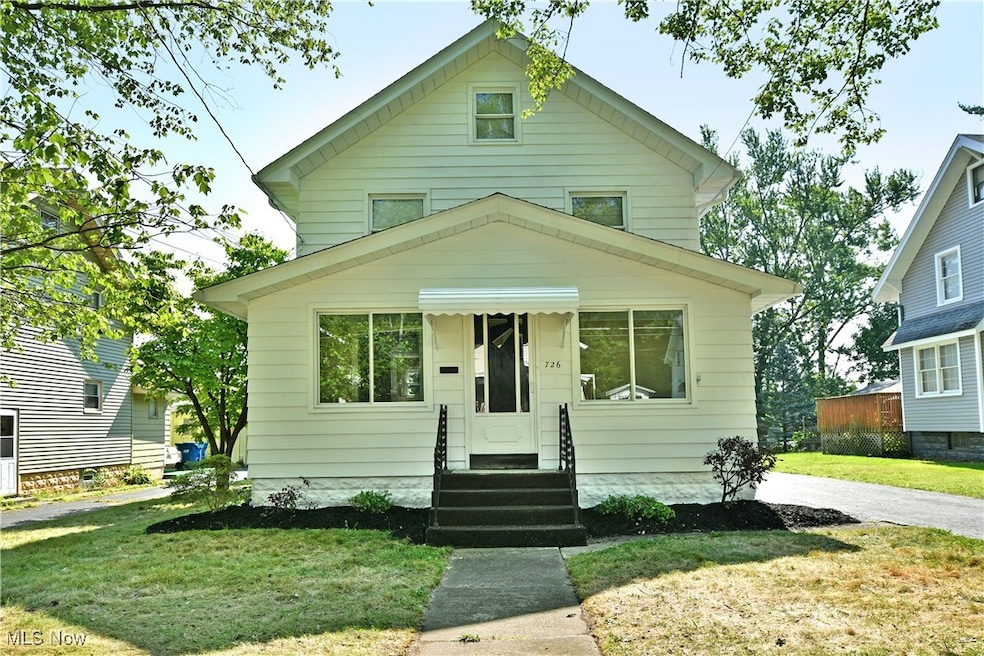 726 5th St, Struthers, OH 44471 - photo 1