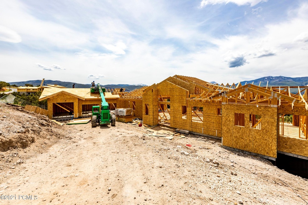 0_Contruction-Progress_high_3687392