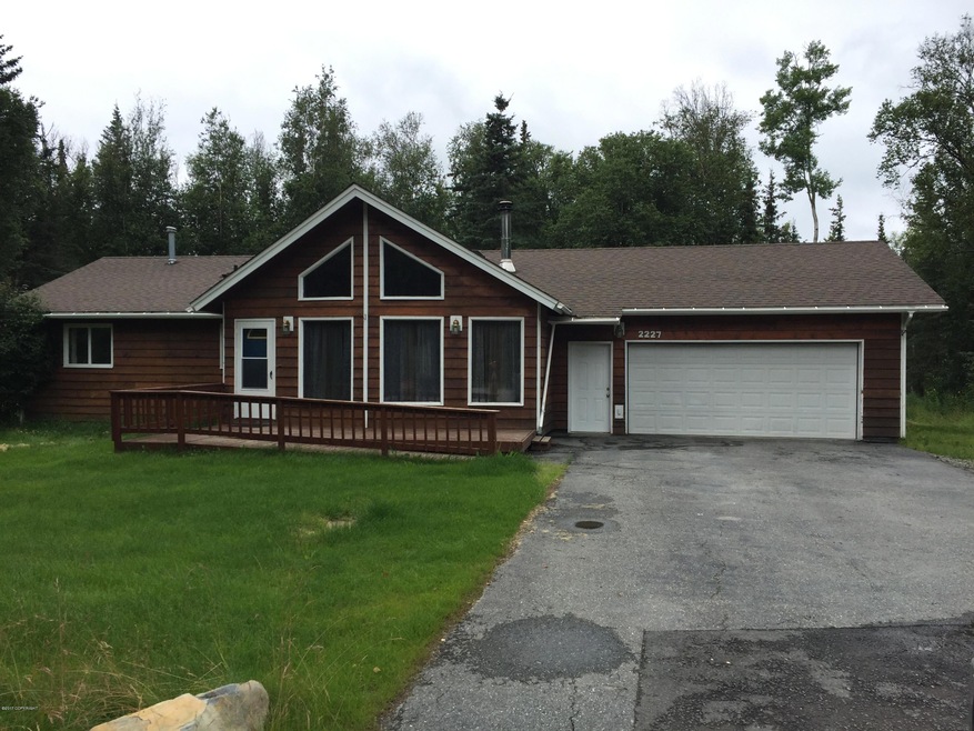 2227 VILLAGE LOOP