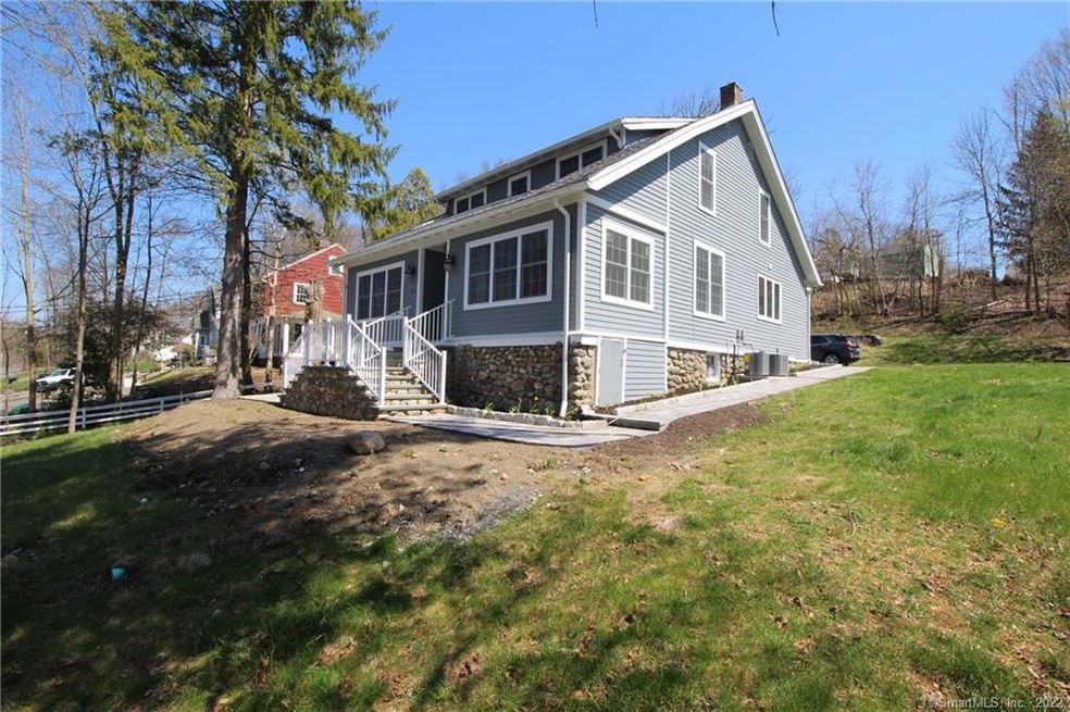 1274 Straits Turnpike, Middlebury, CT 06762 - photo 1